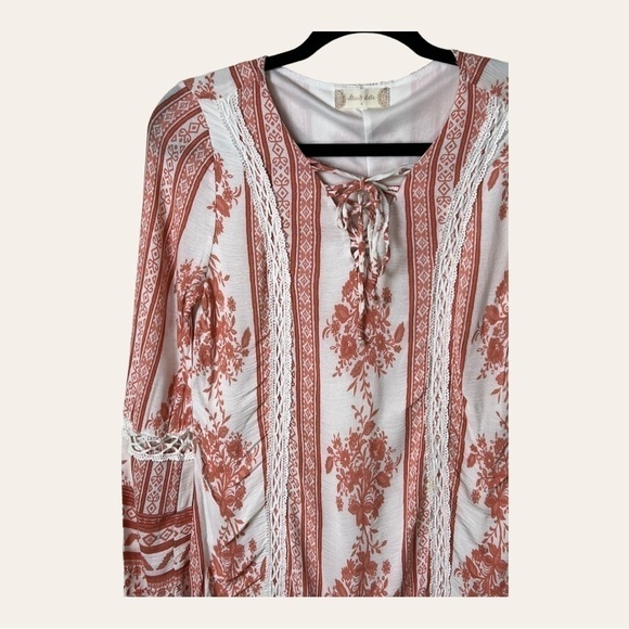 0891. ALTAR’D STATE LONG SLEEVE DRESS MINI LENGTH SIZE‎ SMALL ORANGE/WHITE - Picture 3 of 9